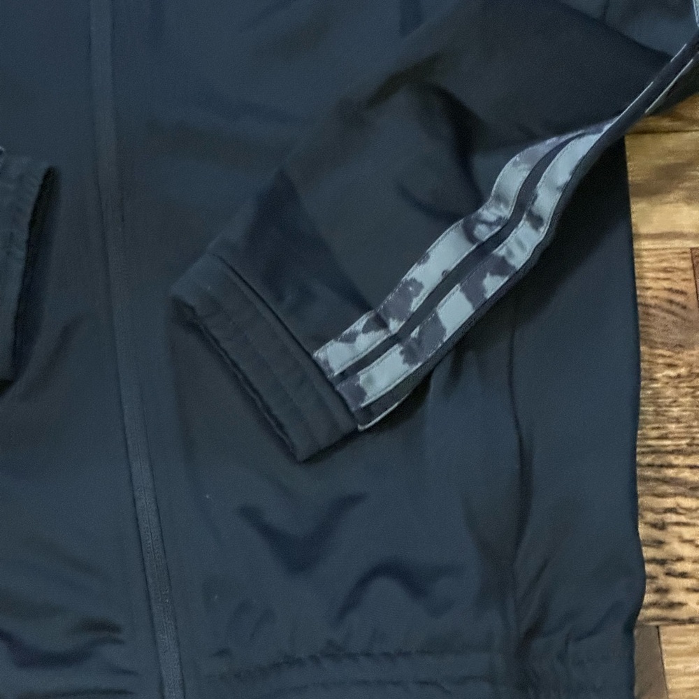 Adidas animal print track Jacket - Picture 4 of 7
